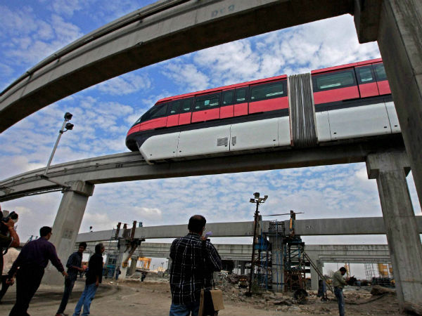 ಮುಂಬೈನಲ್ಲಿ ದೇಶದ ಚೊಚ್ಚಲ ಮೊನೊರೈಲು ಸಂಚಾರ