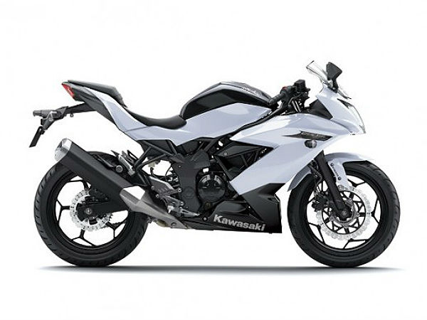 ಕವಾಸಕಿ ನಿಂಜಾ ಆರ್‌ಆರ್ ಮೊನೊ