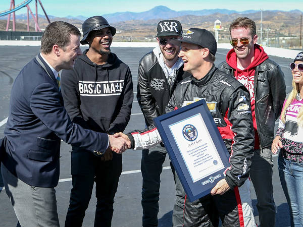 ರಿವರ್ಸ್ ಕಾರು ಜಂಪ್; ಗಿನ್ನೆಸ್ ದಾಖಲೆ ಬರೆದ ರೊಬ್ 