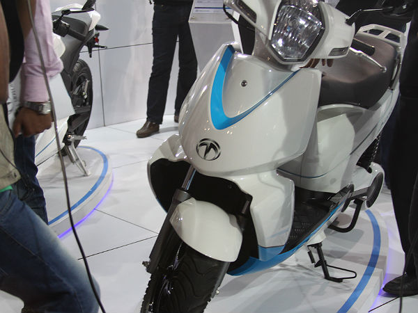 ಟೆರ್ರಾ ಎಲೆಕ್ಟ್ರಿಕ್ ಸ್ಕೂಟರ್ ಎ 4000ಐ