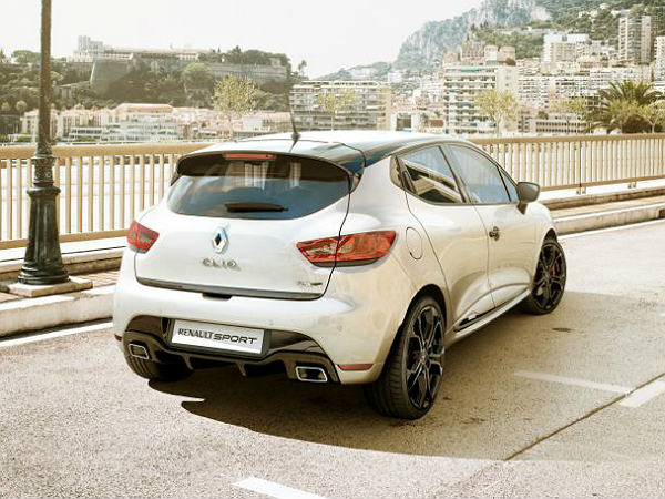 ಜಿನೆವಾದಲ್ಲಿ ಗಮನಸೆಳೆದ ರೆನೊ ಕ್ಲಿಯೊ ಕಾರು 