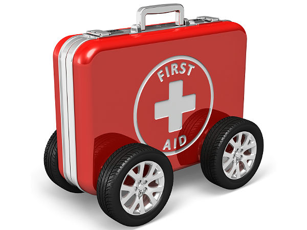 12. ಪ್ರಥಮ ಚಿಕಿತ್ಸಾ ಪೆಟ್ಟಿಗೆ 