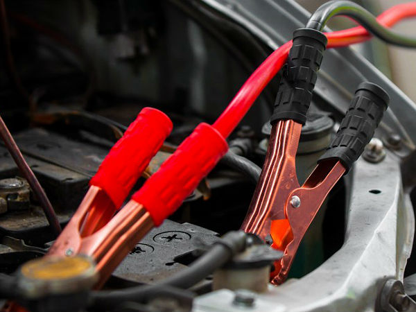 ಕಾರು ಬ್ಯಾಟರಿಗಳು ಶಾಕ್ ಹೊಡೆಯುತ್ತಾ?