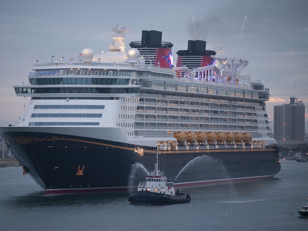 Disney Dream (2011)