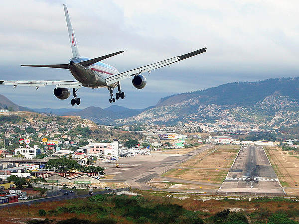Toncontín International Airport 