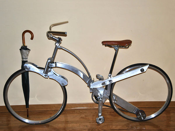 ಕೊಡೆಯ ರೀತಿಯಲ್ಲಿ ಮಡಚಬಹುದಾದ ಸೈಕಲ್