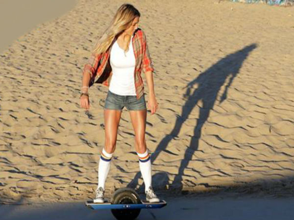 ಸ್ವಯಂ ಸಮತೋಲನದ ಒನ್‌ವೀಲ್ ಎಲೆಕ್ಟ್ರಿಕ್ ಸ್ಕೇಟ್‌ಬೋರ್ಡ್