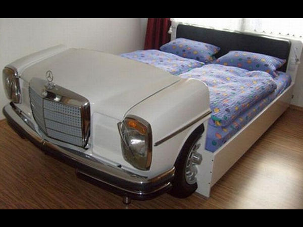 ಆರಕ್ಕೇರಲಿಲ್ಲ, ಮೂರಕ್ಕೀಳಿಯಲಿಲ್ಲ; ಟೈಮ್ ಪಾಸು ಚಿತ್ರಗಳು 