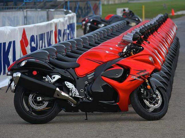 ಆರಕ್ಕೇರಲಿಲ್ಲ, ಮೂರಕ್ಕೀಳಿಯಲಿಲ್ಲ; ಟೈಮ್ ಪಾಸು ಚಿತ್ರಗಳು