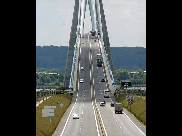 ವಾಹನಗಳಿಗೆ 'ಗಜಕೇಸರಿ' ಯೋಗ ಇರುತ್ತಂತೆ!