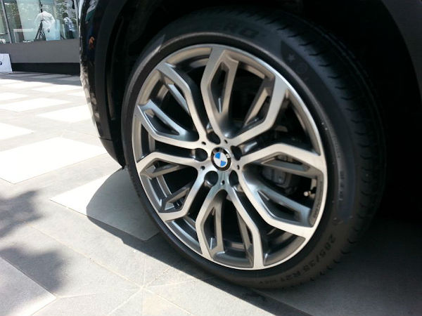 70 ಲಕ್ಷ ದುಬಾರಿಯ ಬಿಎಂಡಬ್ಲ್ಯು ಎಕ್ಸ್5 ಭರ್ಜರಿ ಲಾಂಚ್ 