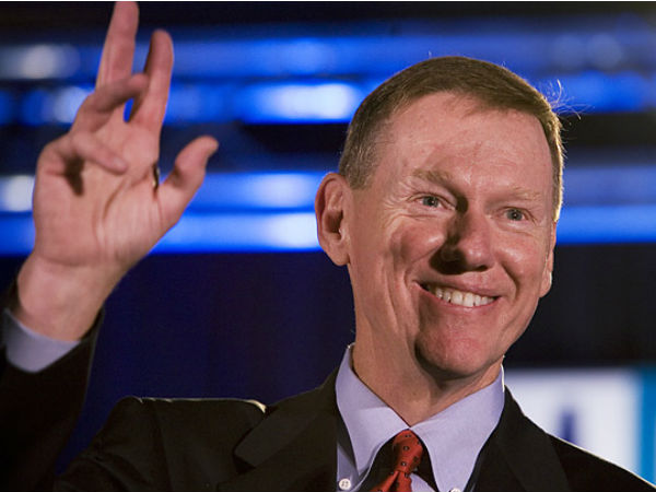 ನರೇಂದ್ರ ಮೋದಿ ನನ್ನ ಹೀರೊ: ಫೋರ್ಡ್ ಮುಖ್ಯಸ್ಥ ಮುಲಾಲಿ