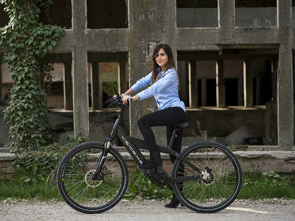 ಸ್ಮಾರ್ಟ್‌ಫೋನ್ ನಿಯಂತ್ರಿತ ಹೈಟೆಕ್ ಸೈಕಲ್ - ವಿಷಿಯೊಬೈಕ್