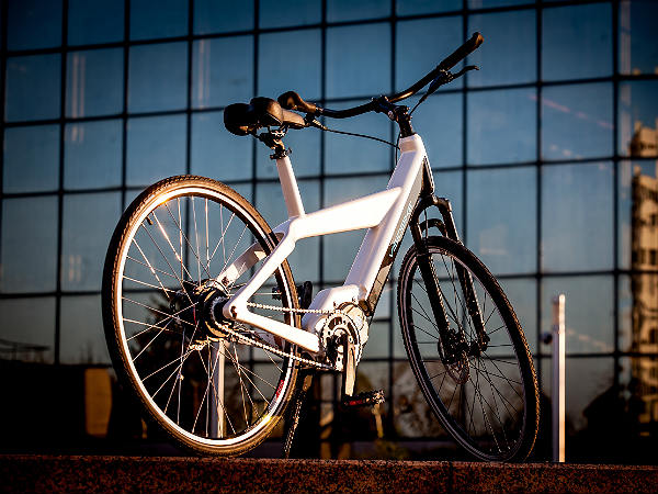 ಸ್ಮಾರ್ಟ್‌ಫೋನ್ ನಿಯಂತ್ರಿತ ಹೈಟೆಕ್ ಸೈಕಲ್ - ವಿಷಿಯೊಬೈಕ್