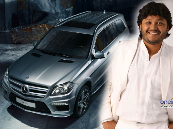 ಗೋಲ್ಡನ್ ಸ್ಟಾರ್‌ಗೆ ಮಡದಿಯಿಂದ ಬೊಂಬಾಟ್ ಉಡುಗೊರೆ