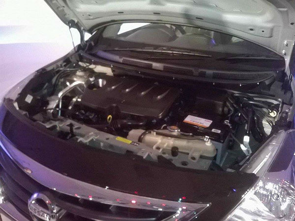 2014 ನಿಸ್ಸಾನ್ ಸನ್ನಿ ದೇಶದಲ್ಲಿ ಆದ್ದೂರಿ ಬಿಡುಗಡೆ