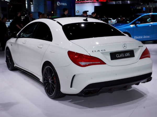 Mercedes-Benz CLA45 AMG 