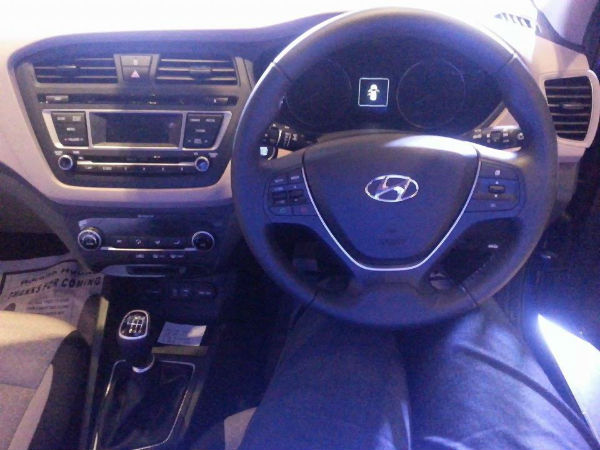 ಪ್ರೀಮಿಯಂ ಇಂಟಿರಿಯರ್ 