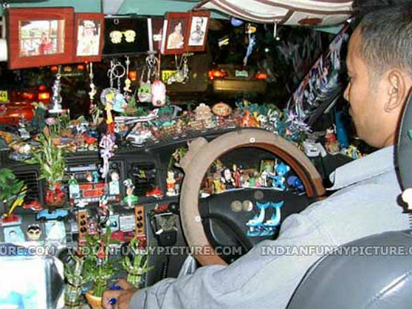 ವಿದೇಶಿಯರಿಗೆ ಭಾರತೀಯ ರಸ್ತೆಗಳು ಯಾಕಿಷ್ಟ?