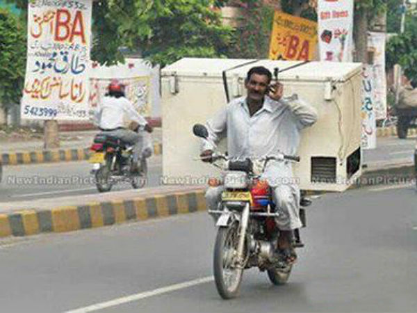 ವಿದೇಶಿಯರಿಗೆ ಭಾರತೀಯ ರಸ್ತೆಗಳು ಯಾಕಿಷ್ಟ?
