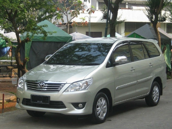 ಟೊಯೊಟಾ ಕ್ವಾಲಿಸ್