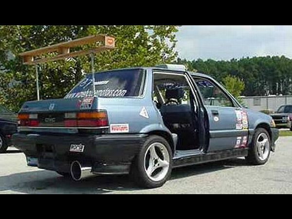 ನಿಮ್ಮಲ್ಲಿ ಕುತೂಹಲ ಮೂಡಿಸುವ ವಾಹನ ಎಕ್ಸಾಸ್ಟ್‌ಗಳು