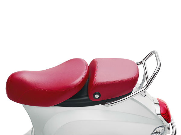 ವೆಸ್ಪಾ ಎಲೆಗಂಟ್ ಸೀಮಿತ ಆವೃತ್ತಿ ಸ್ಕೂಟರ್ ಬಿಡುಗಡೆ