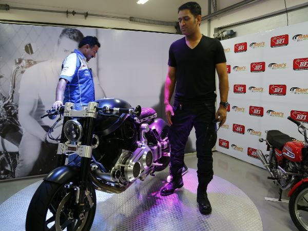 ಧೋನಿ ಸಾನಿಧ್ಯದಲ್ಲಿ ಬೈಕ್ ಫೆಸ್ಟಿವಲ್ ಆಫ್ ಇಂಡಿಯಾಗೆ ರೋಚಕ ತೆರೆ 