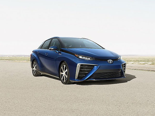 ಟೊಯೊಟಾ ಫ್ಲೂಯಲ್ ಸೆಲ್ ಸೆಡಾನ್