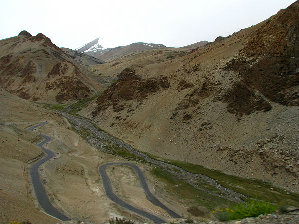 14. ಟ್ಯಾಂಗ್‌ಲ್ಯಾಂಗ್ ಲಾ