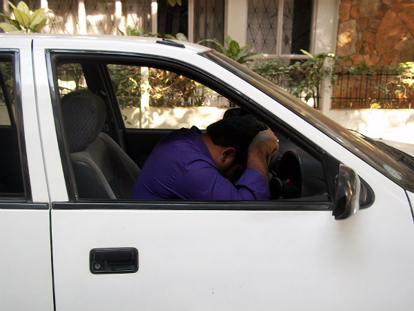 ಸ್ಟಾರ್ಟಿಂಗ್ ಟ್ರಬಲ್; ಗುಜರಿ ಗಾಡಿಯ ಗಮ್ಮತ್ತು