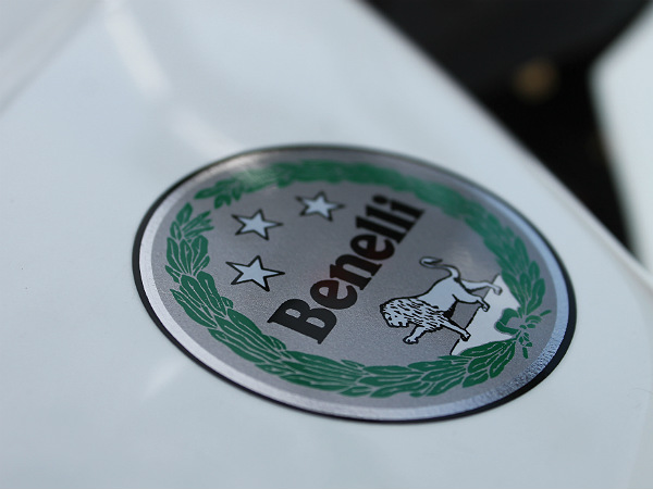 ಬೆನೆಲ್ಲಿ ಬಗ್ಗೆ ಒಂದಿಷ್ಟು