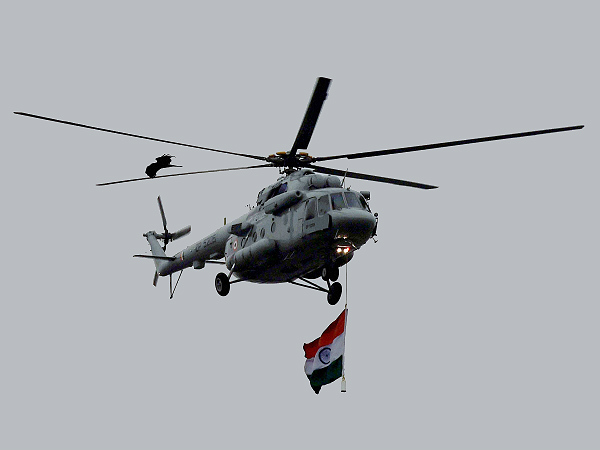 ಭಾರತದ ಶಕ್ತಿ ಪ್ರದರ್ಶನದಿಂದ ಬೆರಗಾದ ಒಬಾಮಾ ದಂಪತಿ!