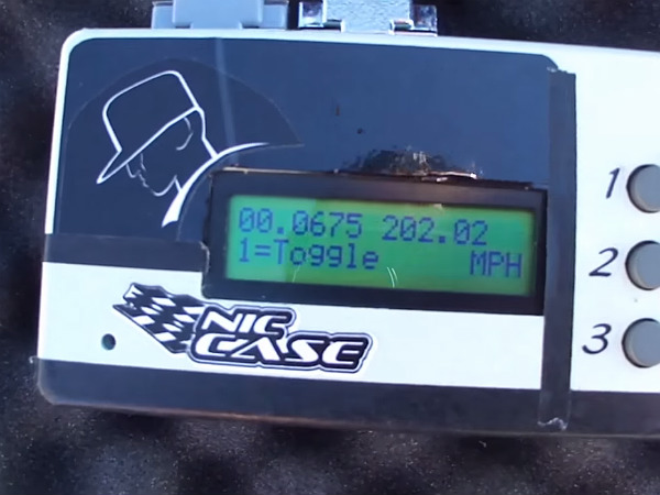 ಗಿನ್ನೆಸ್ ಪುಟ ಸೇರಿದ ರೇಡಿಯೋ ನಿಯಂತ್ರಿತ 'ಬುಲೆಟ್' ಕಾರು 