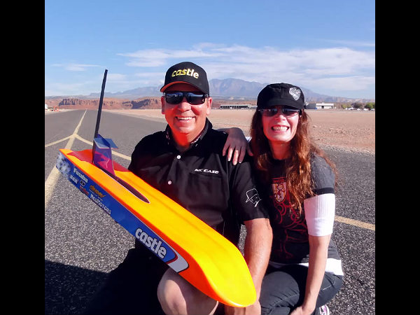 ಗಿನ್ನೆಸ್ ಪುಟ ಸೇರಿದ ರೇಡಿಯೋ ನಿಯಂತ್ರಿತ 'ಬುಲೆಟ್' ಕಾರು 