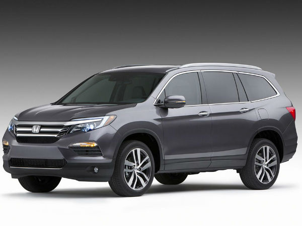 ಚಿಕಾಗೊ ಆಟೋ ಶೋದಲ್ಲಿ 2016 ಹೋಂಡಾ ಪೈಲಟ್ ಅನಾವರಣ