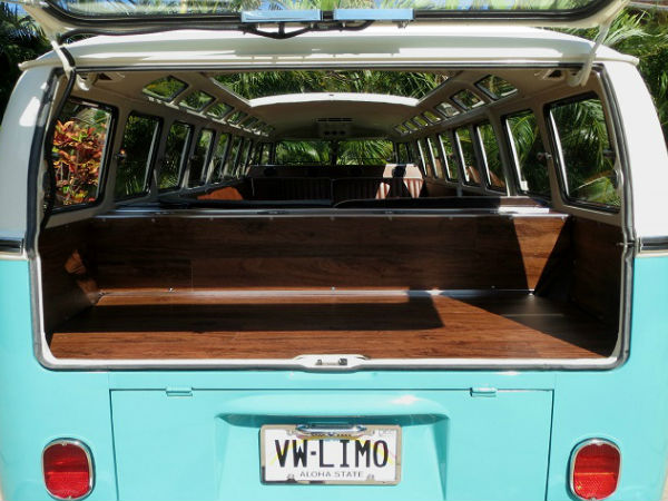 ಫೋಕ್ಸ್‌ವ್ಯಾಗನ್ ಮಿನಿ ಬಸ್ಸಲ್ಲಿ ಒಂದು ರೌಂಡಪ್ 