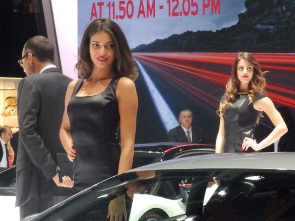 ಬೆಂಗ್ಳೂರಲ್ಲೇ ಕೂತ್ಕೊಂಡು ಜಿನೆವಾಗೆ ಹಾಗೆ ಒಂದು ರೌಂಡ್ ಹಾಕ್ಕೊಂಡು ಬನ್ನಿ!