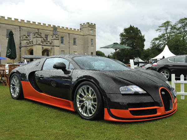 01. ಬುಗಾಟಿ ವೆರೋನ್ 