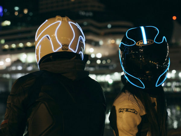 17. ಬೆಳಕು ಚೆಲ್ಲುವ ಹೆಲ್ಮೆಟ್ 