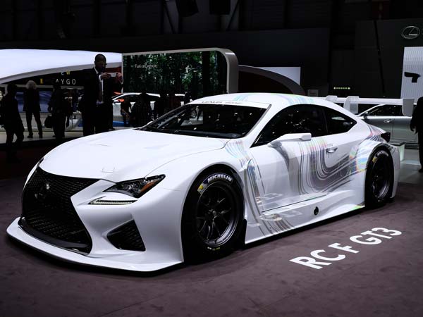 ಲೆಕ್ಸಸ್ ಆರ್ ಸಿಎಫ್