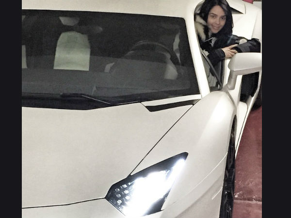 ಮಲ್ಲಿಕಾ ಶೆರಾವತ್ ಹೊಸ ಪ್ರೀತಿ - ಲಂಬೋರ್ಗಿನಿ ಅವೆಂಟಡೊರ್