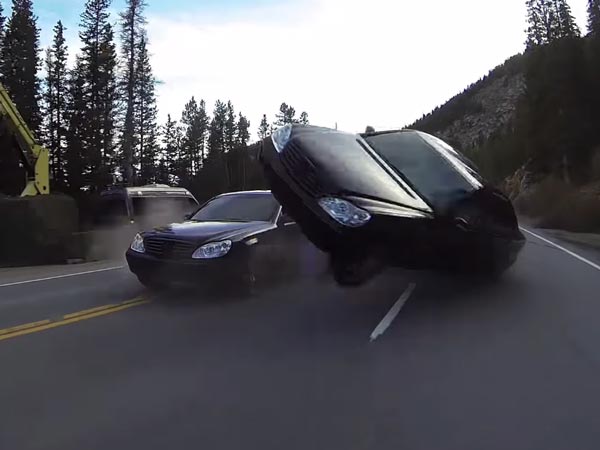 'ಫ್ಯೂರಿಯಸ್ 7' ಚಿತ್ರಕ್ಕಾಗಿ 230 ಕಾರುಗಳು ಪೀಸ್ ಪೀಸ್ 