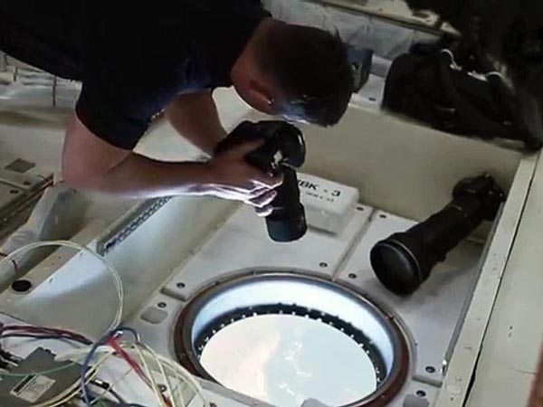 ಅಪ್ಪನಿಗೆ ಭೂಮಂಡಲದಿಂದ ಅಂತರಿಕ್ಷಕ್ಕೆ ಸಂದೇಶ ರವಾನಿಸಿದ ಪುತ್ರಿ 