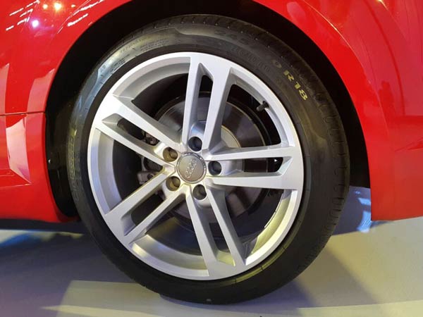 ಬೆಲೆ ಮಾಹಿತಿ 