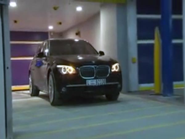 ಪ್ರಪಂಚದ ಅತಿದೊಡ್ಡ ರೊಬೊಟಿಕ್ ಪಾರ್ಕಿಂಗ್ ಟವರ್