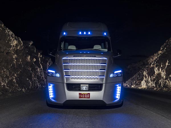 ಸಕತ್ ಬ್ಯೂಟಿ ಡೈಮ್ಲರ್ ಸ್ವಯಂಚಾಲಿತ ಟ್ರಕ್ 