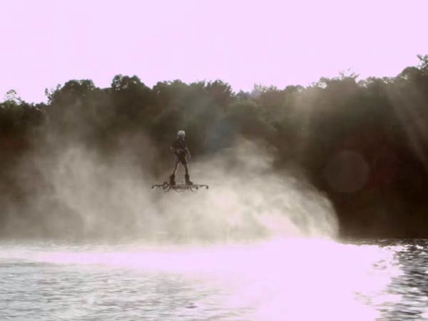 ದೂರಗಾಮಿ ಹೋವರ್ ಬೋರ್ಡ್ ಗಿನ್ನೆಸ್ ದಾಖಲೆ