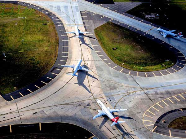 17. ಲಾಸ್ ಏಜಂಲೀಸ್ - ಮೆಲ್ಪರ್ನ್