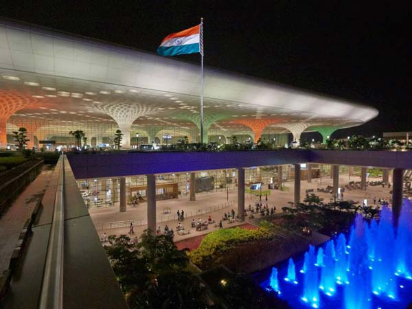 19. ನ್ಯೂಯಾರ್ಕ್- ಮುಂಬೈ